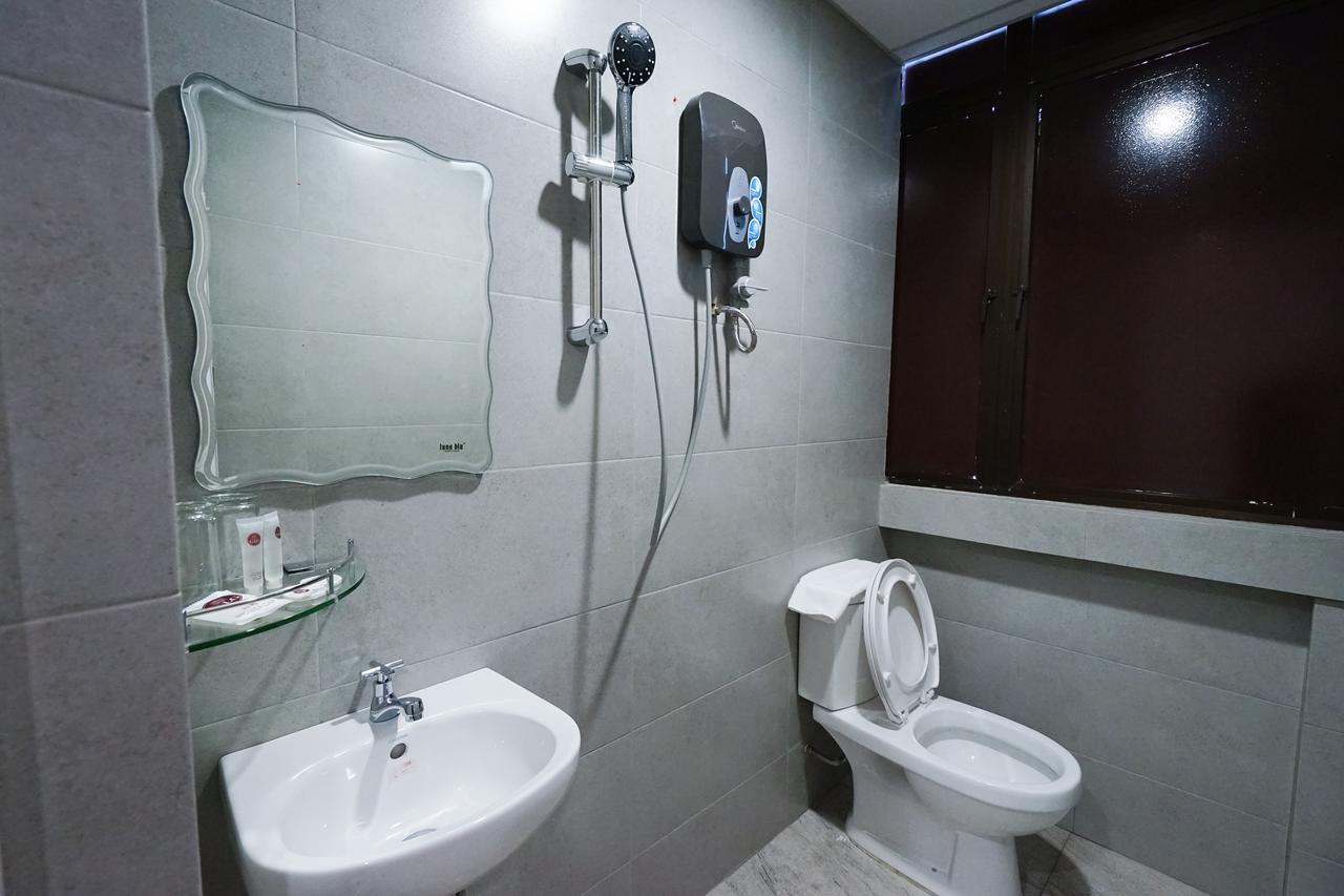 Grand Fc Hotel Джордж Таун Екстериор снимка
